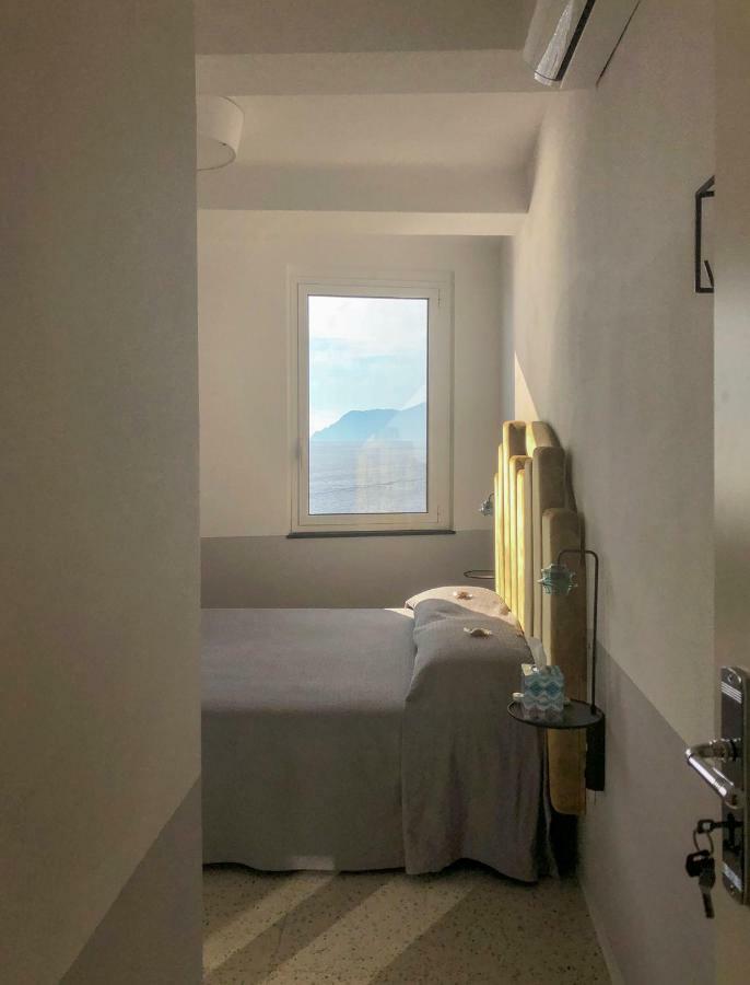Agave Room Rental Riomaggiore Bagian luar foto