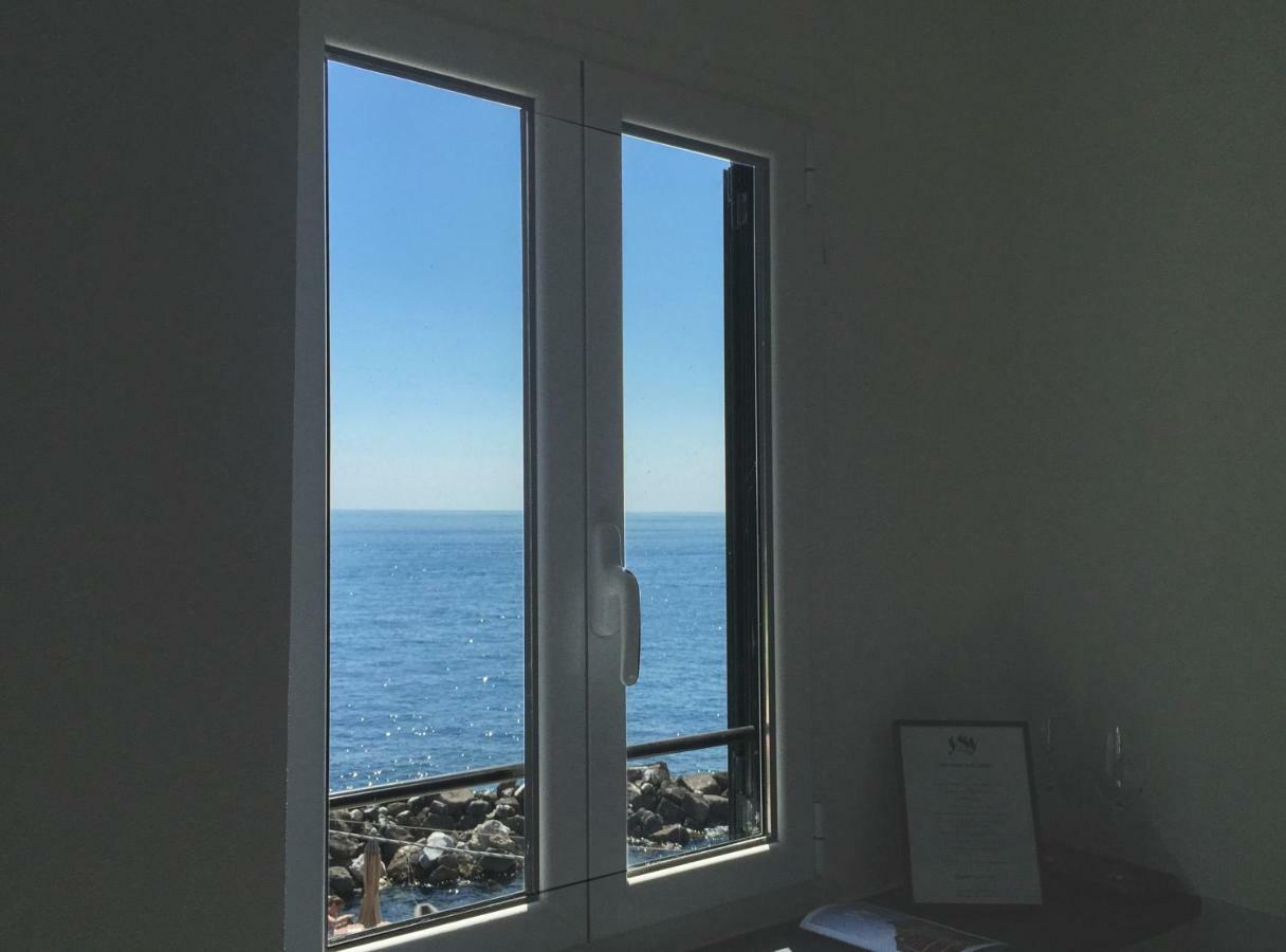 Agave Room Rental Riomaggiore Bagian luar foto