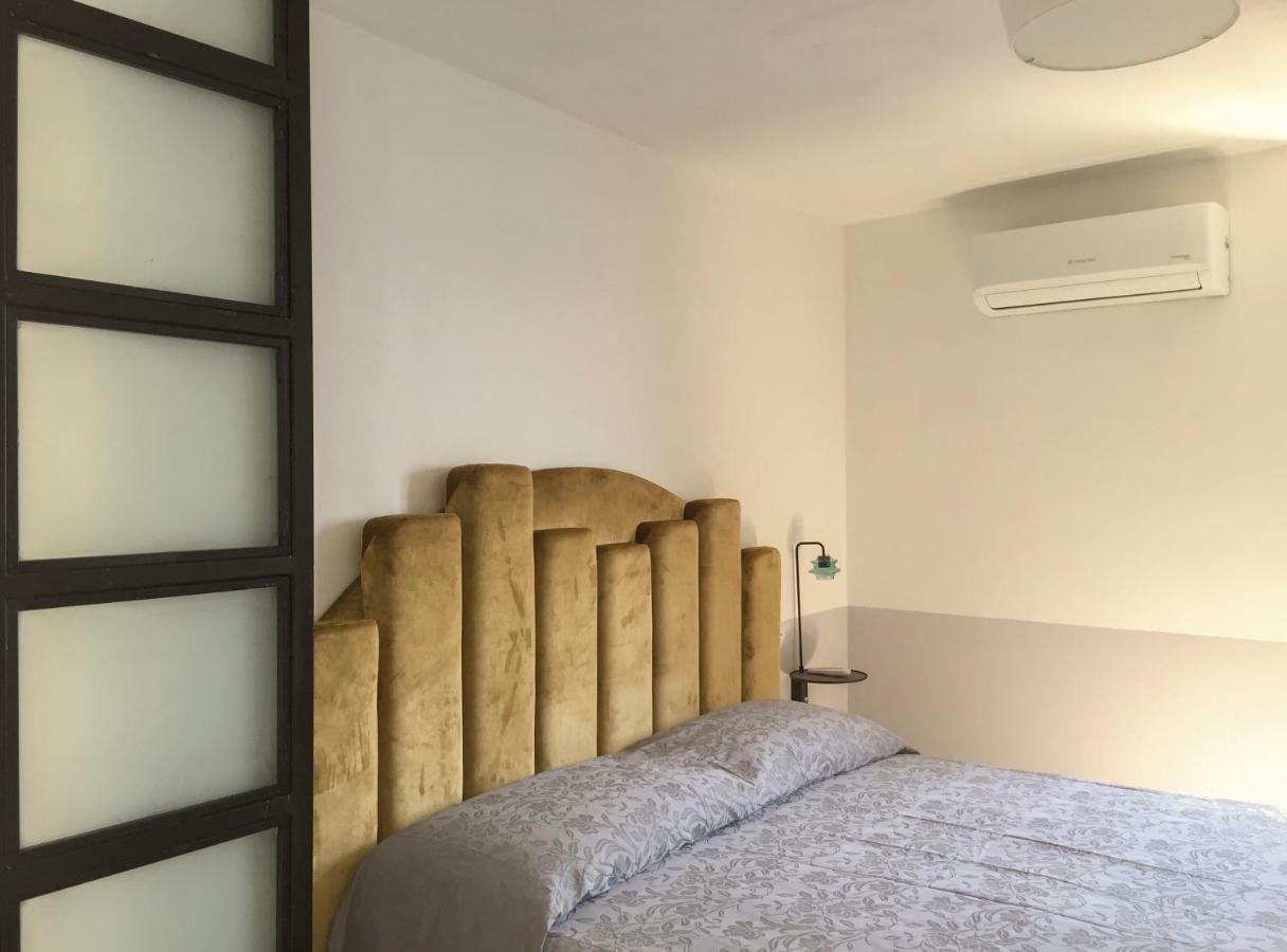 Agave Room Rental Riomaggiore Bagian luar foto